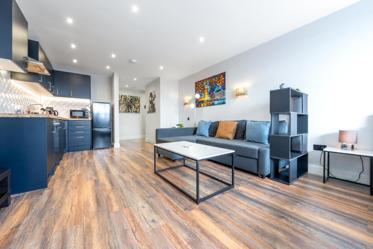 2 - West Brand New Loft Apartamento Londres